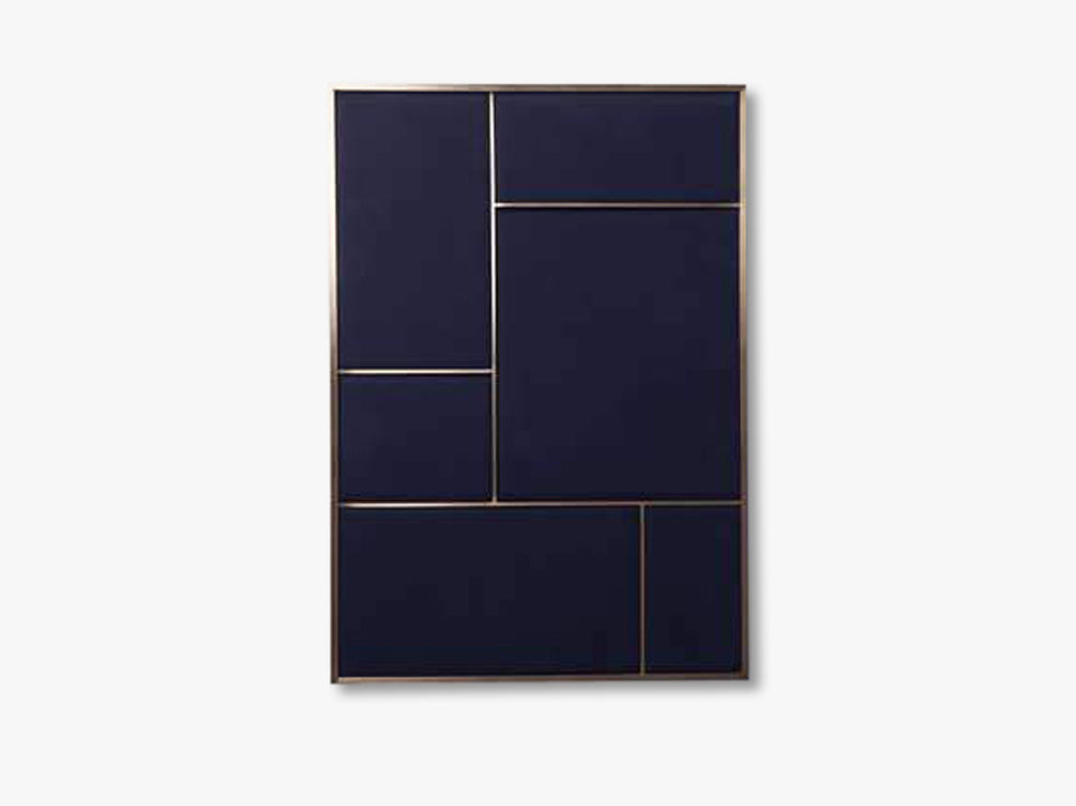 Nouveau | Uppslagstalva | 89×62,3X25Cm | Brass, Navy Blue |